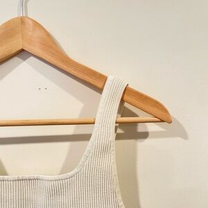Aritzia Cream Ribbed Crop Top